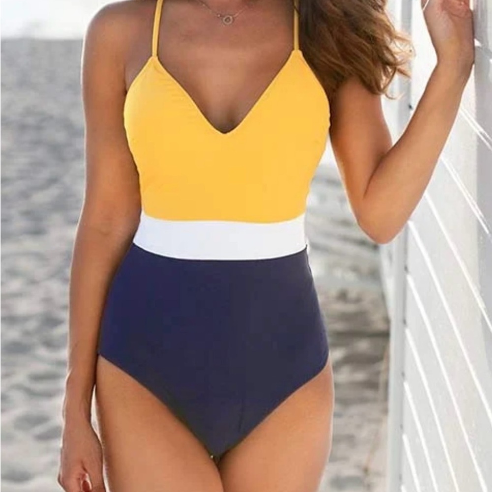Cupshe Yellow and Navy One Piece Swimsuit